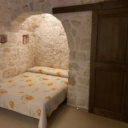 度假居 Trulli Del Relax 卡斯特拉纳格罗泰