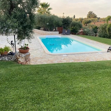 度假居 Trulli Del Relax 卡斯特拉纳格罗泰