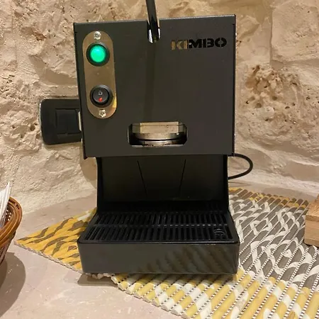 Trulli Del Relax * 卡斯特拉纳格罗泰